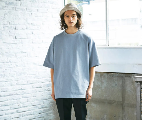 【United Athle】4411-01 フロストグレー 0300 / 9.1オンス マグナムウェイト ビッグシルエット Tシャツ メイン